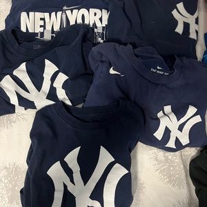 Yankees T-Shirts (pack of 5 )  Small Youth